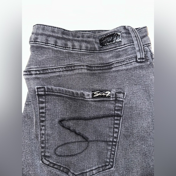 Seven7 Jeans Women’s Size 14 Black Skinny Mid Rise Frayed Hem Stretch Denim - Picture 3 of 8